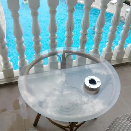 아파트 Bravo 5 Sunny