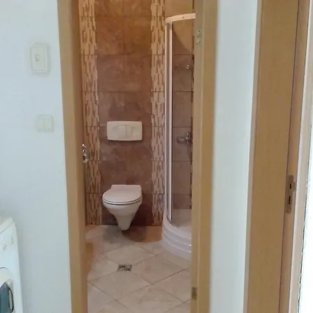 Bravo 5 Sunny Apartament *