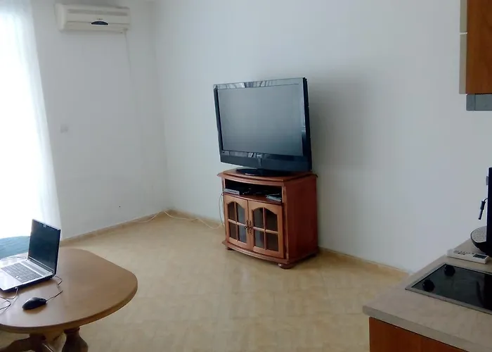 Bravo 5 Sunny Apartman *